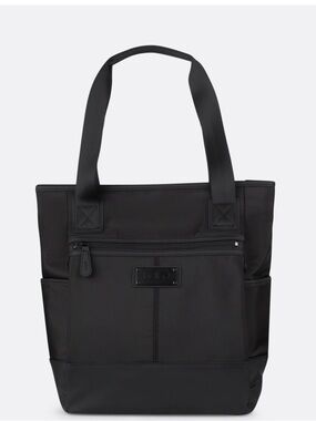 Lolë Lily Black Convertible Large Tote to Backpack